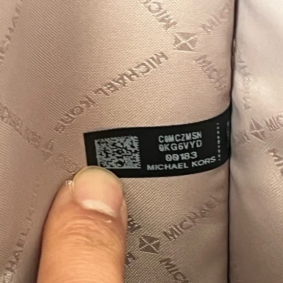 🌼Michael Kors Mirella MD EW Tote - Picture 10 of 11